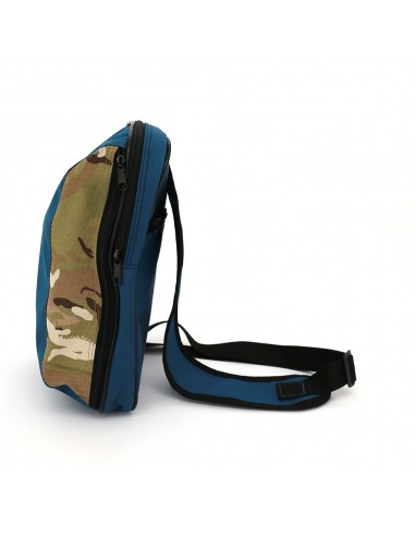 英國熊台製迷彩拼接單肩包-藍綠